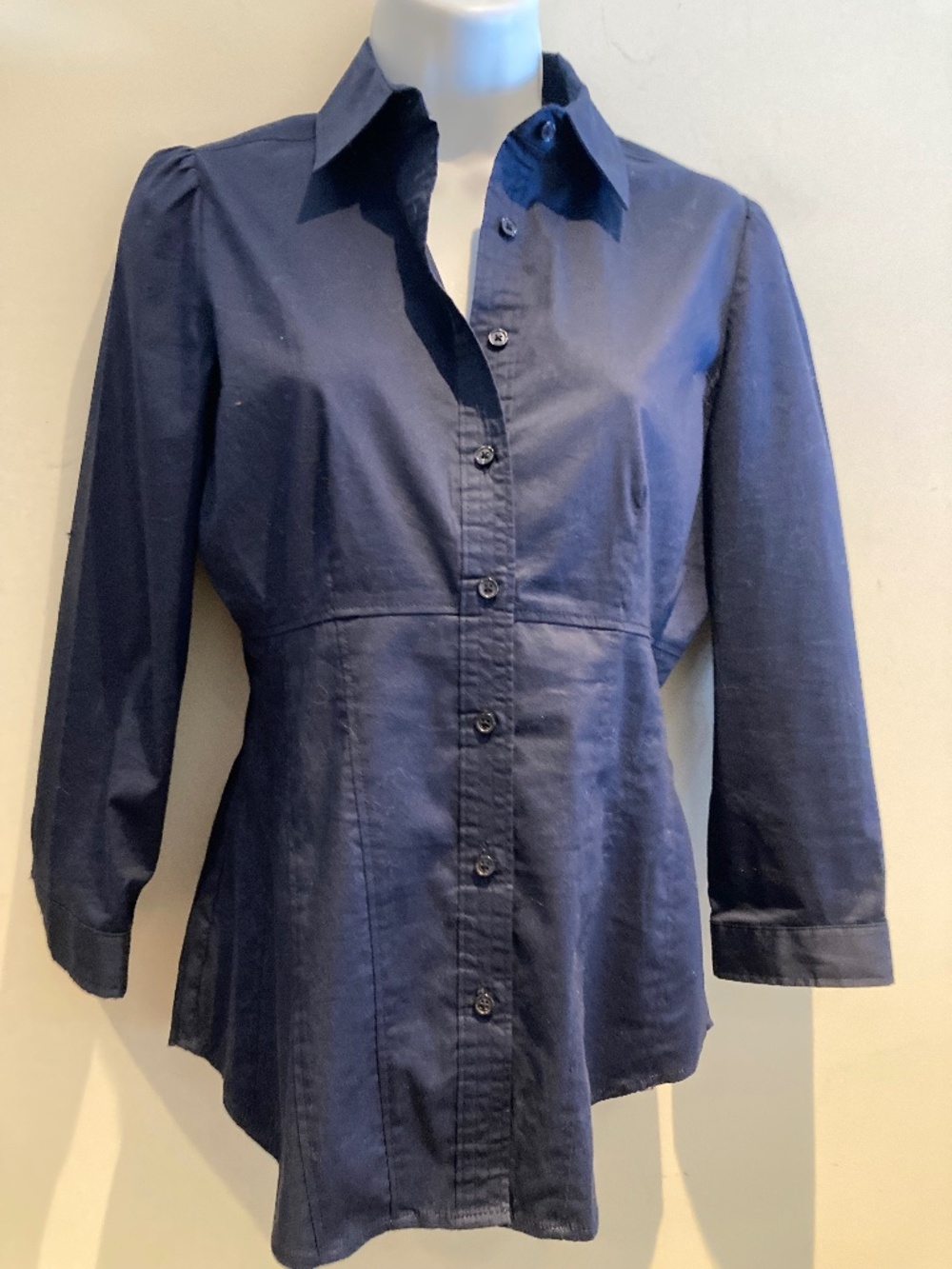 New York & Company Stretch Dark Blue Cotton Button-Down Shirt, Size XS